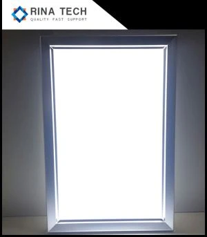 Τετράγωνο φωτεινό κουτί
